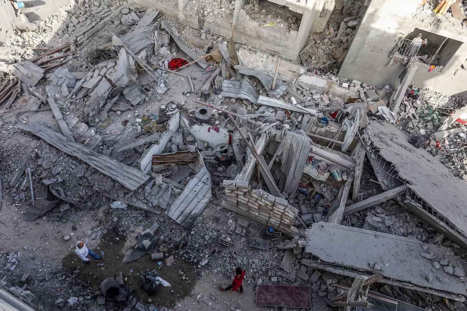 Rubble, extensive destruction in Khan Yunis Gaza. (April 2nd 2025)