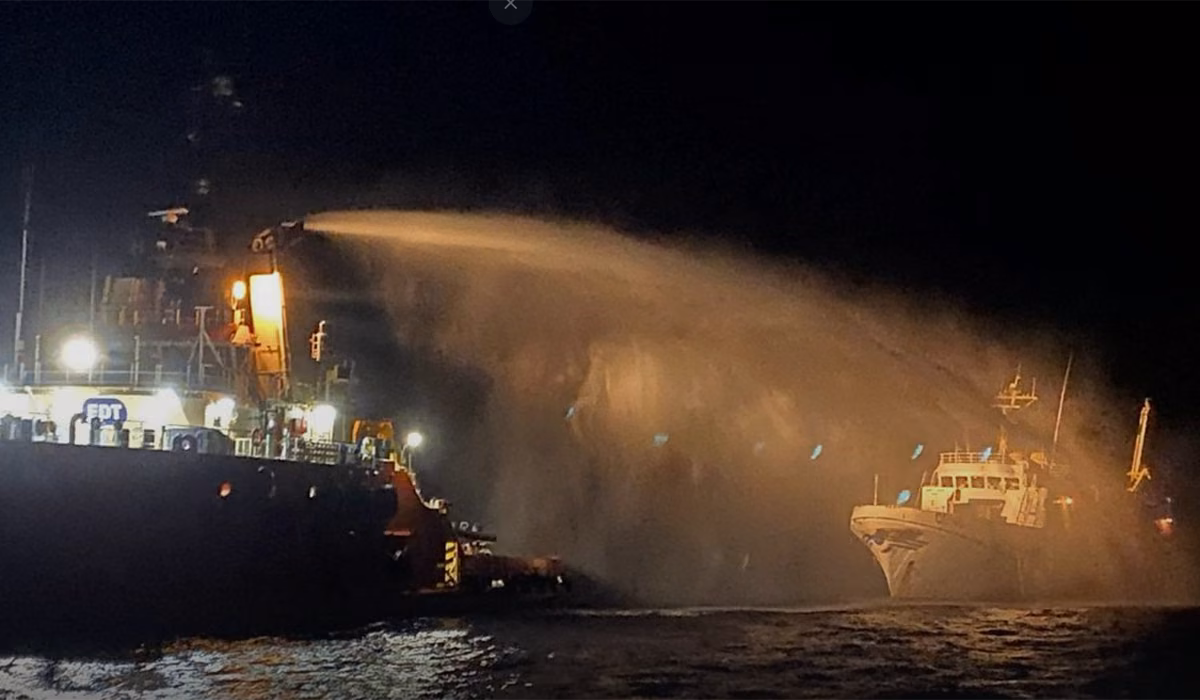 picture of the aid Ship Conscience after being attacked by drones in the night